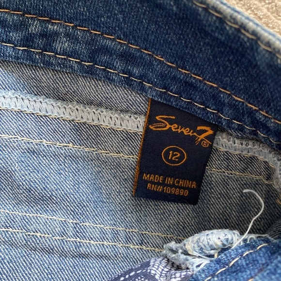 Seven7 Jeans Vintage Denim Faded Mid Light Wash Jean Capris Size 12 - Picture 4 of 8